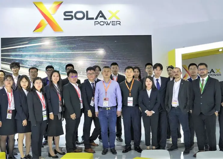 SNEC 2023 - SolaX visa expandir seu alcance global em Xangai